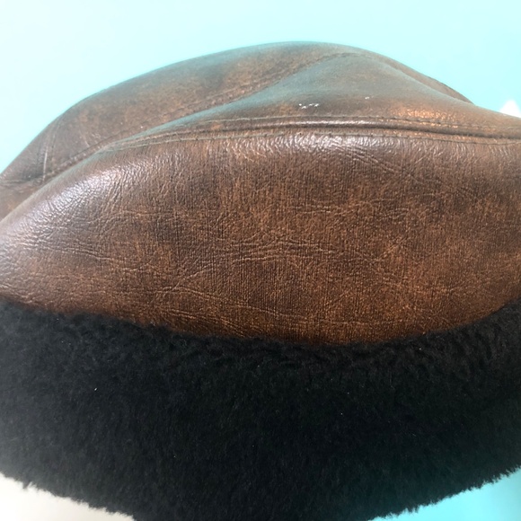 ***SOLD***60s Menss Brown Vinyl & Fx Black Fur Trimmed Cap Russian Cossack Hat - Picture 5 of 7